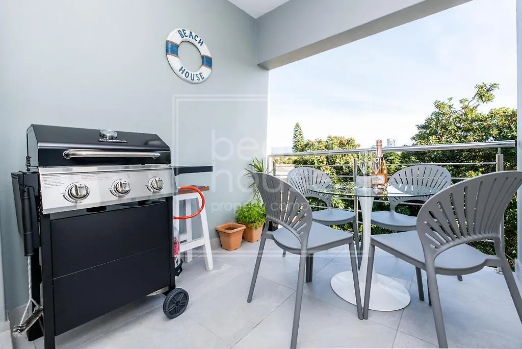 Warm Contemporary 2-Bedroom Apartment- 7 Atlantic Port, Blouberg, Cape Town 0*,  South Africa