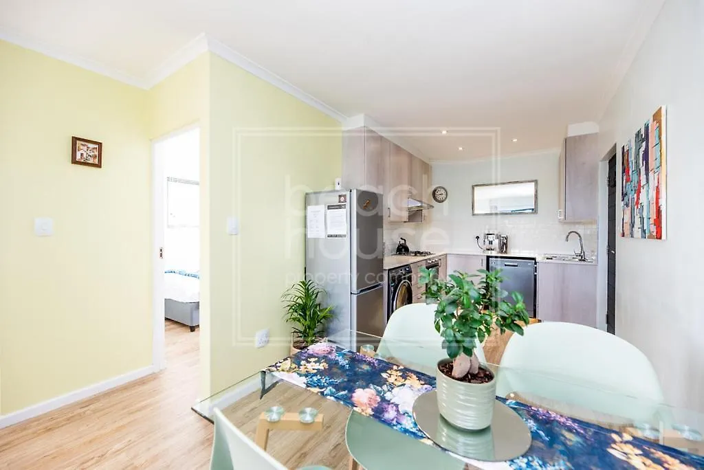 Warm Contemporary 2-Bedroom Apartment- 7 Atlantic Port, Blouberg, Cape Town